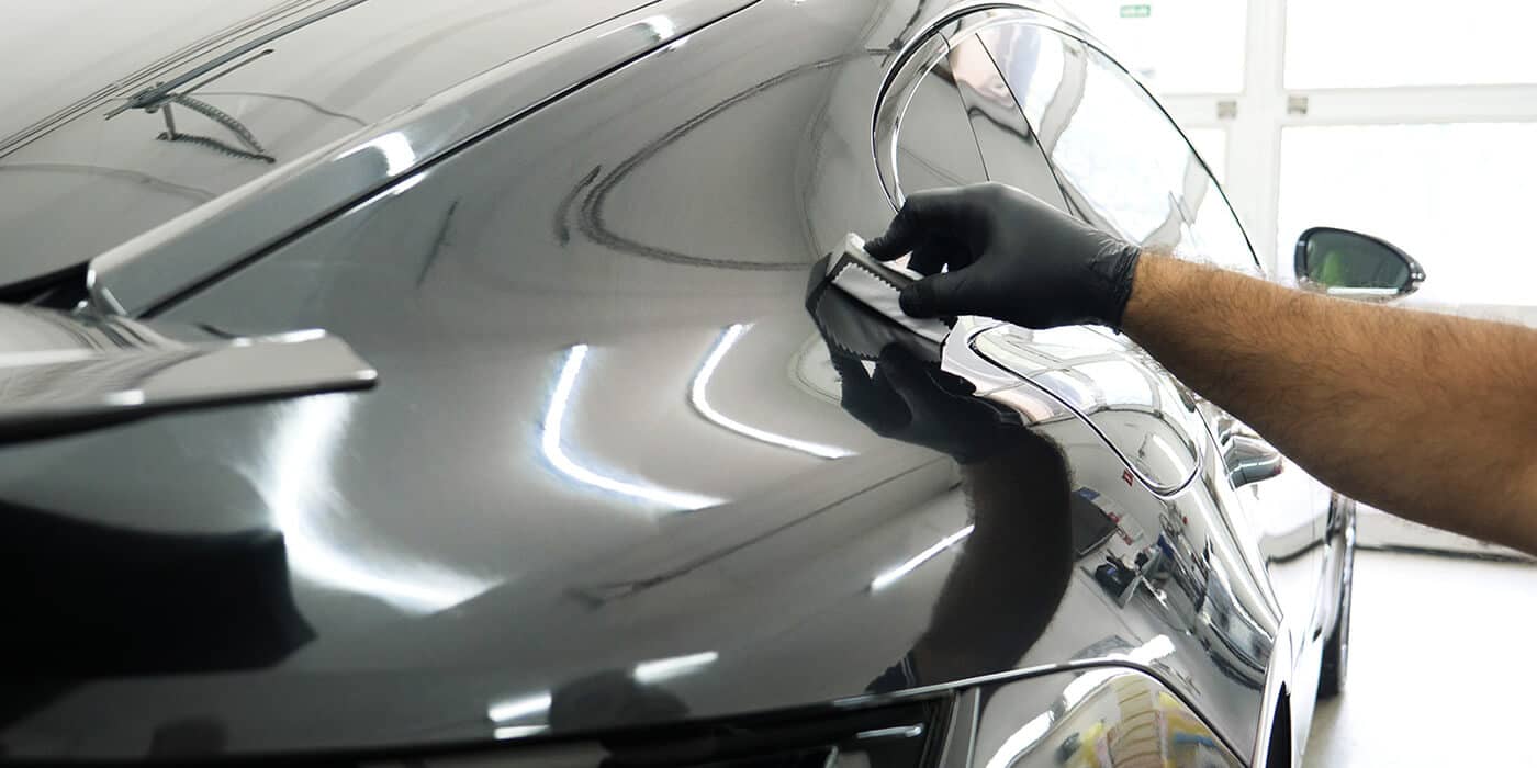 Carrocería con tratamiento cerámico aplicado por XWrap en Valencia